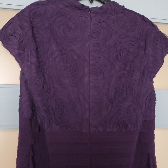 Dress - Picture 4 of 6